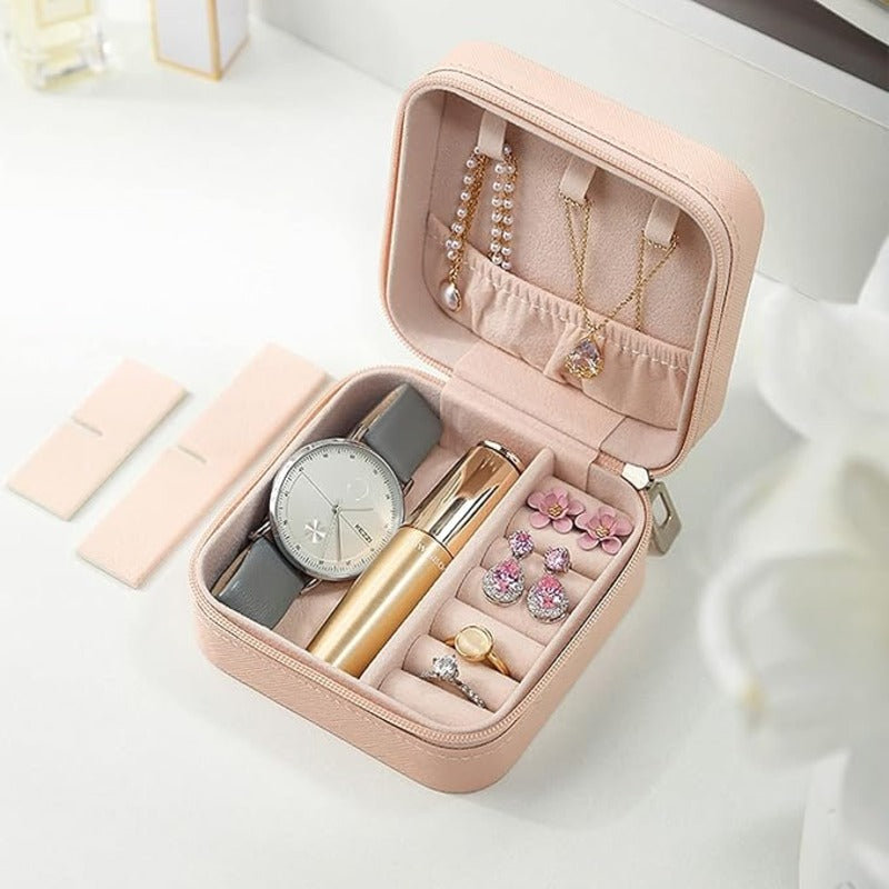 Portable Jewellery Organizer – PU Leather Zipper Case with Dividers for Rings, Earrings, and Necklaces - Cream